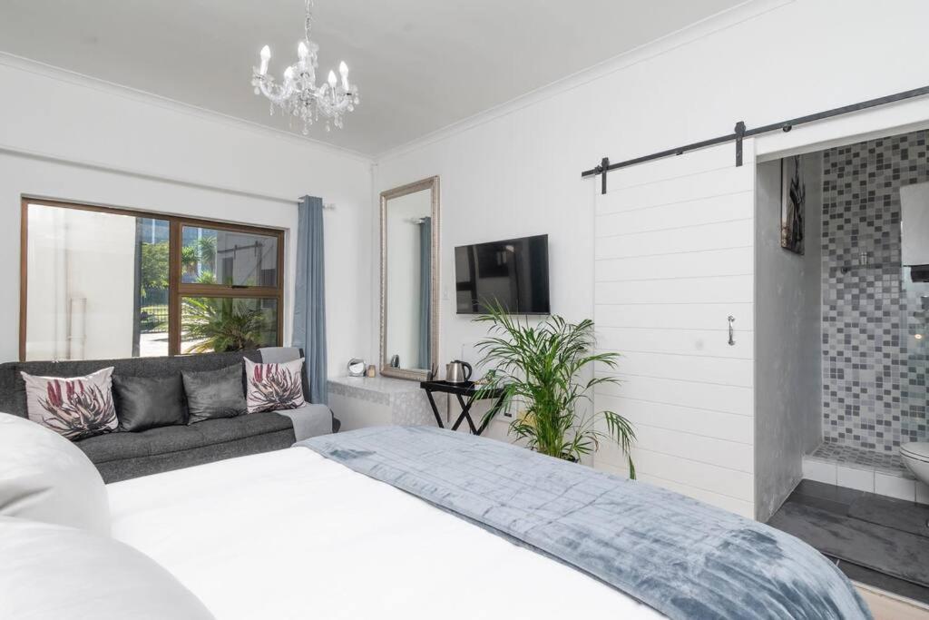 Apartment Platinum Haven Aparment In Milnerton *